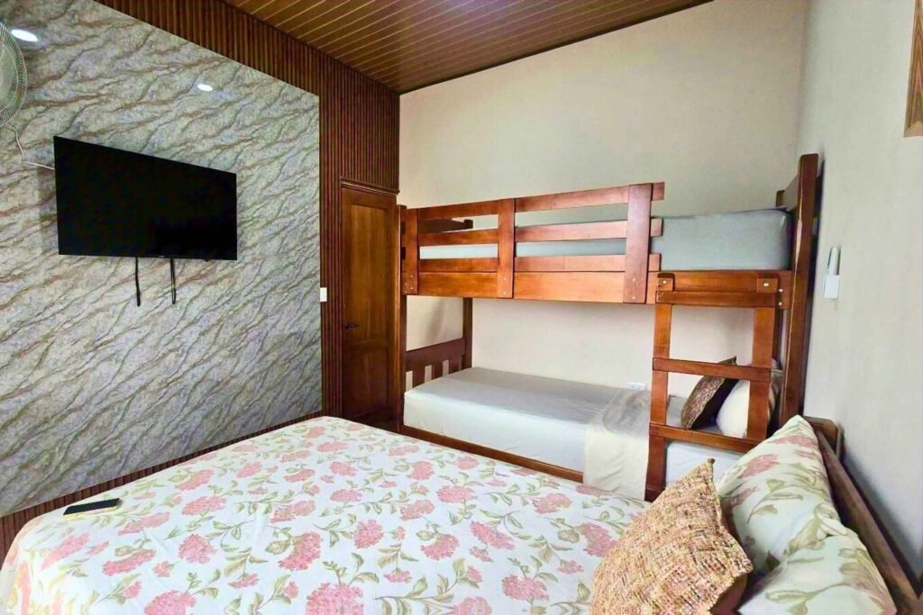 oropendola rio celeste home vacations rental